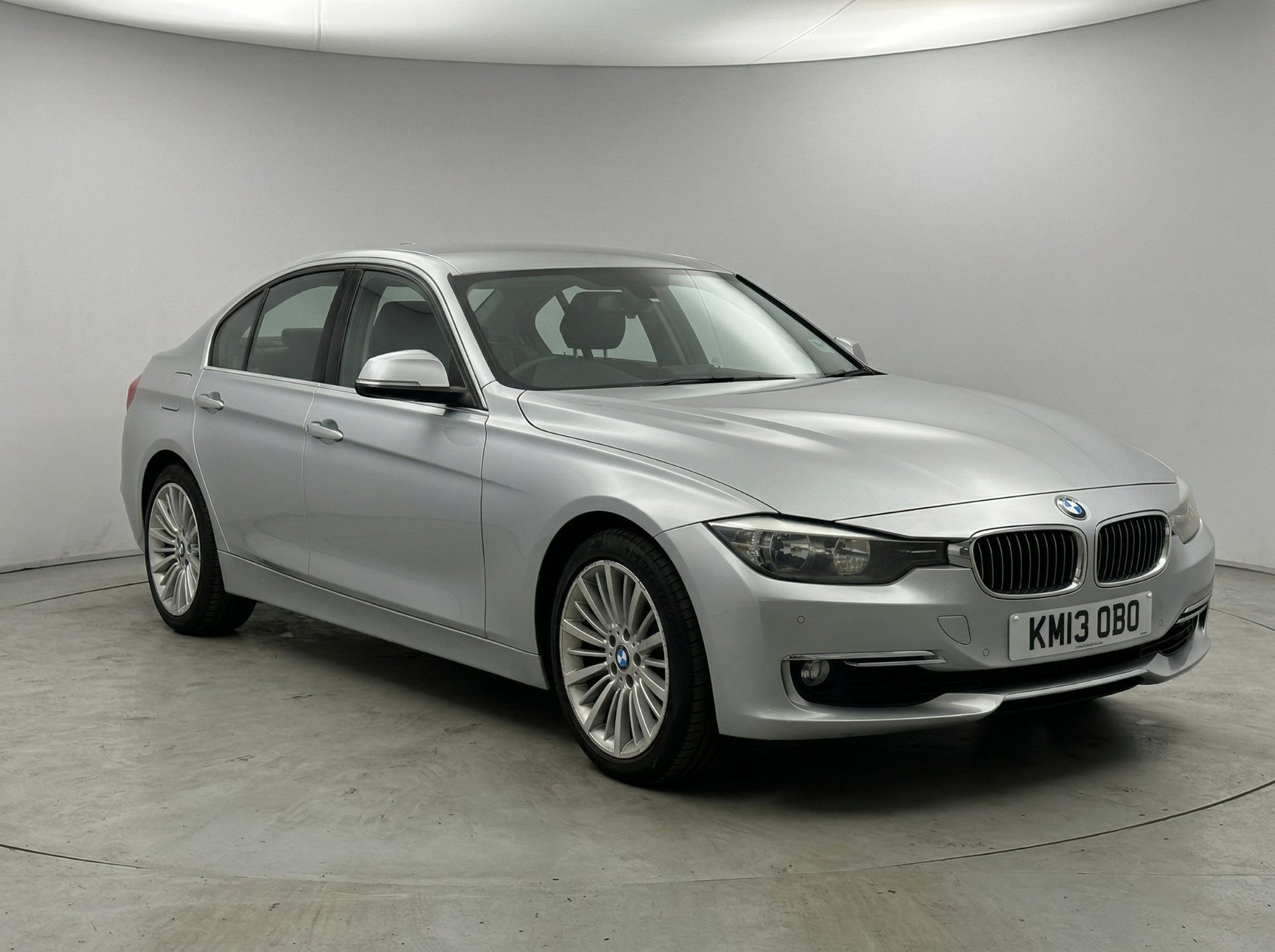 2013 BMW 320I XDRIVE LUXURY AUTO - photo 1